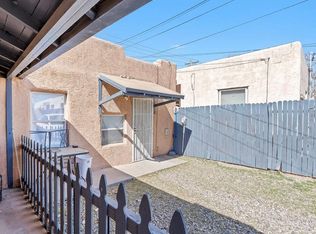 209 Stanford Dr SE, Albuquerque, NM 87106
