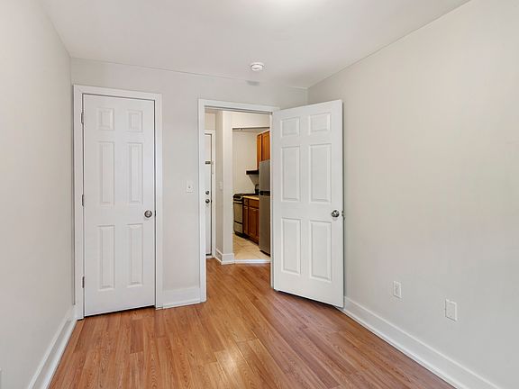 5th image of 797 Lexington Ave APT 5R