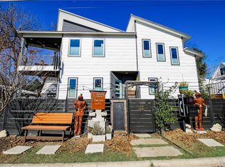 2406 E 16th St, Austin, TX 78702