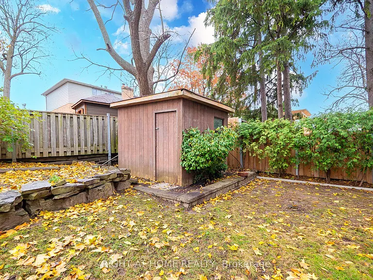 20 Pine Ridge Ln — Photo 45