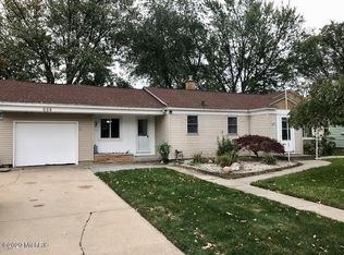 608 W 20th St, Holland, MI