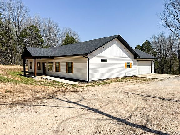 3rd image of 290 Mccord Bend Road