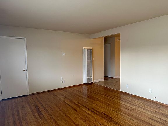 2nd image of 4549 Hamilton Ave