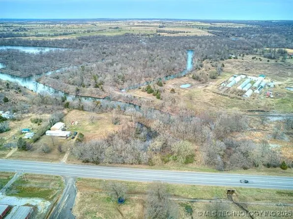 266 Highway, Checotah, OK 74426