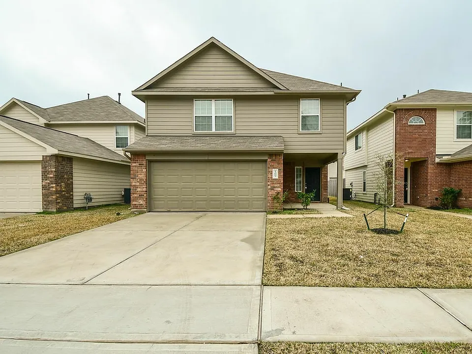 12002 Pia Dr
