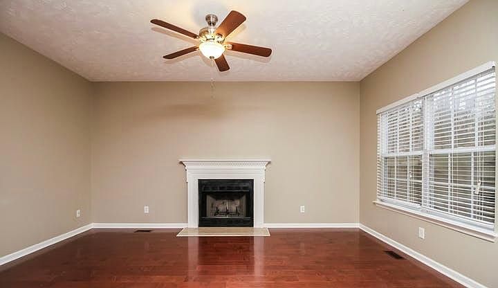 1st image of 2955 Harbor Lights Dr