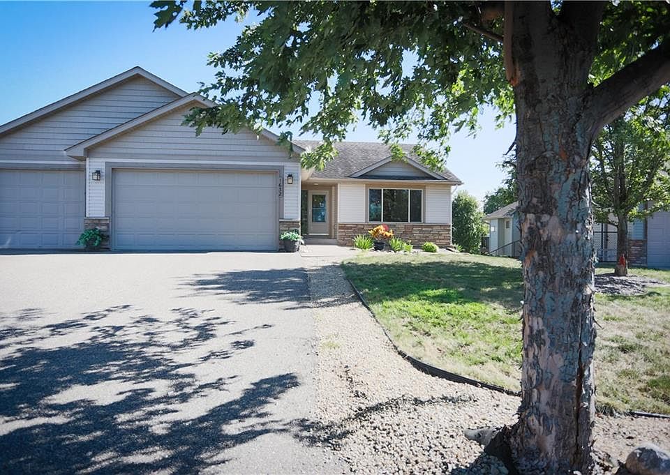 1st image of 1632 Rolling Hills Ln