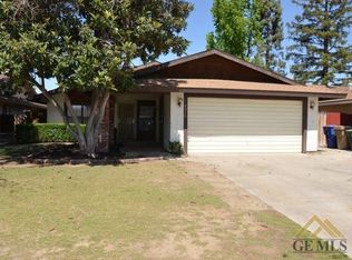 4016 Sugar Cane Ave, Bakersfield, CA 93313