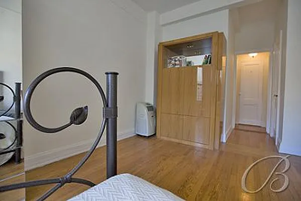 Sold by Bellmarc Realty | media 2
