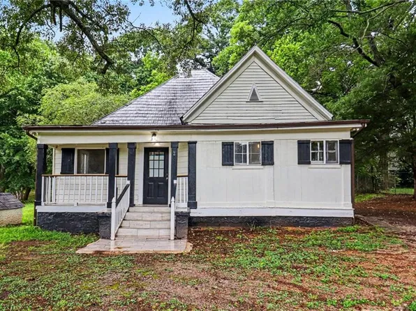 203 Kenwood Rd, Fayetteville, GA 30214