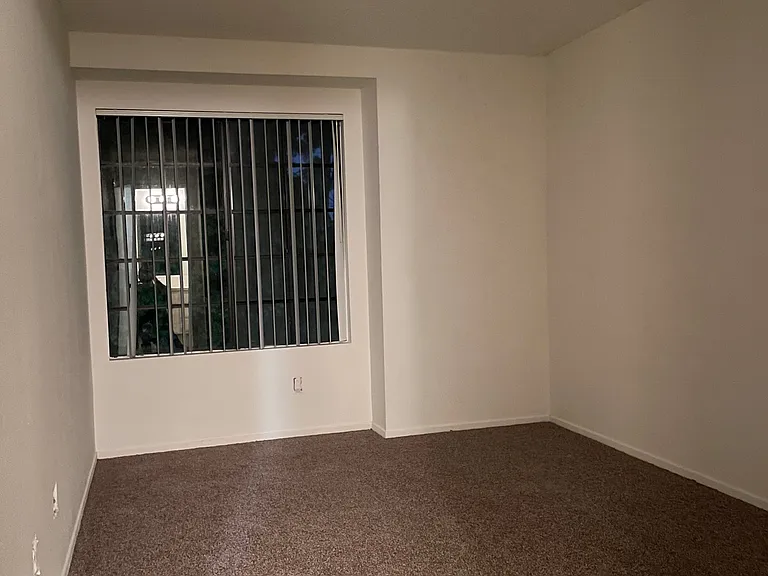 8141 Lampson Ave — Photo 11