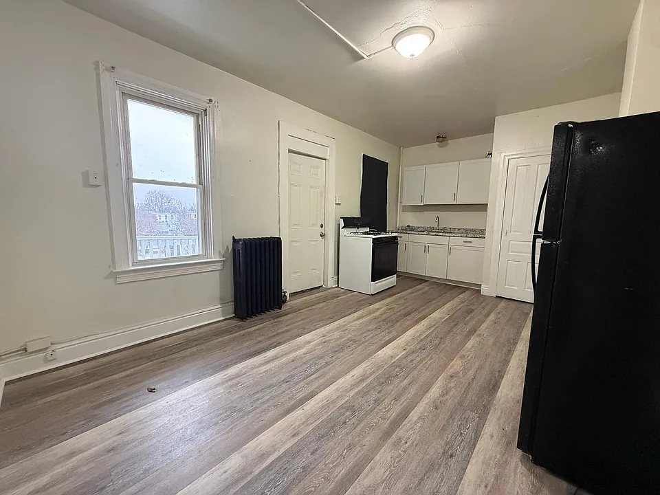 274 Jefferson Ave