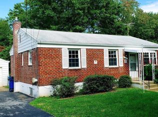 4713 Olden Rd, Rockville, MD 20852