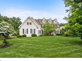 135 Viburnum Dr, Kennett Square, PA 19348