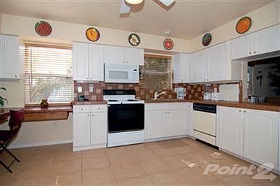 4th image of 5248 Estero Blvd