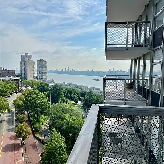6050 Kennedy Blvd E #12D — Photo 10