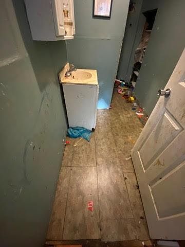 2nd image of 362 Cherry St