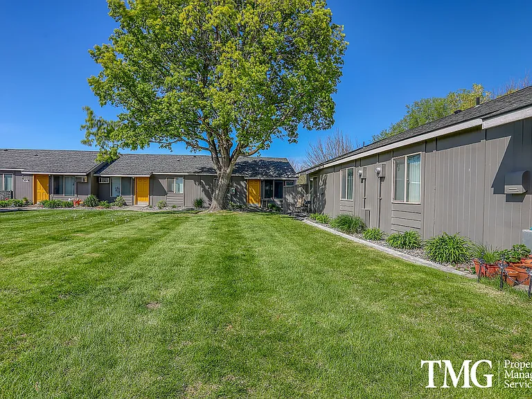 200 Waldron St — Photo 18