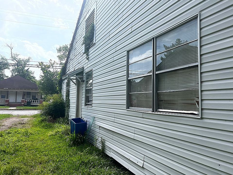 1st image of 2387 Avenue C