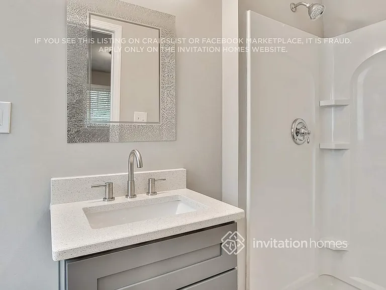 391 Derbyshire Dr — Photo 21