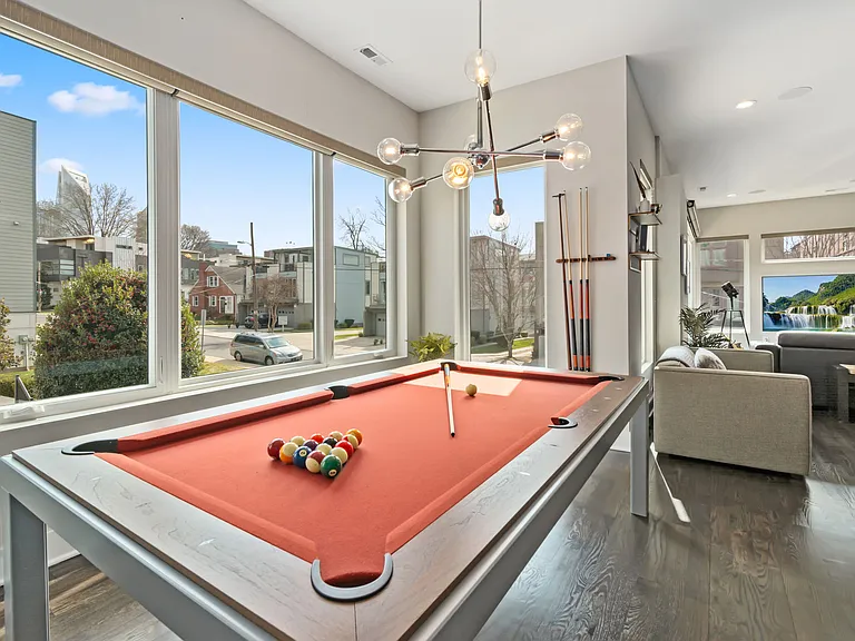 924 Westbrook Dr #A — Photo 5