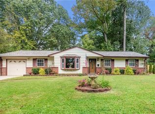 3252 Club House Rd, Virginia Beach, VA 23452