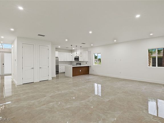 3rd image of 102 Edward Ave