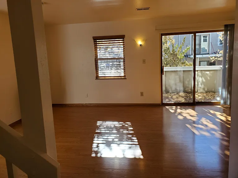 1111 Maxwell Ave #221 — Photo 24