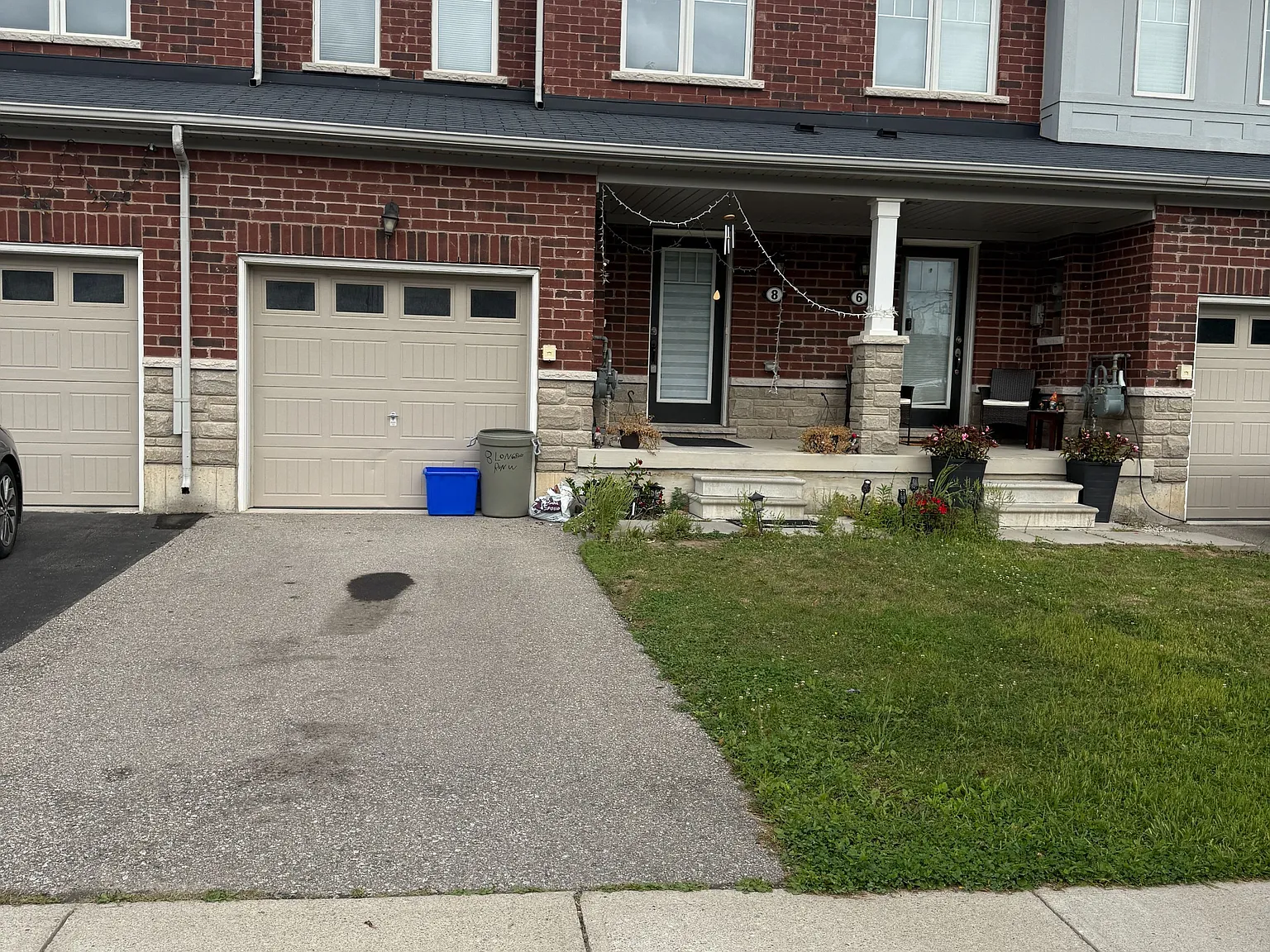 3 bed, $2,400 — Photo 1