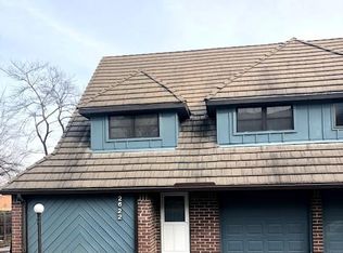 2622 W 24th Ter, Lawrence, KS 66047