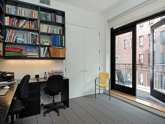 Sold by Sotheby's International Realty | media 41