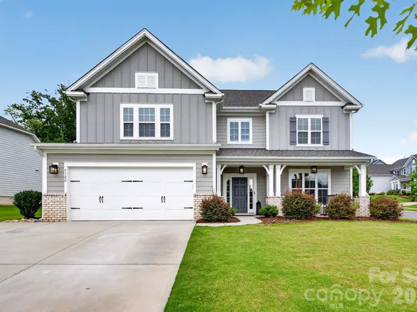 5100 Watercrest Trl, Belmont, NC 28012