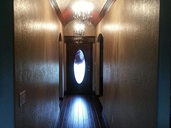 4th image of 1309 Saddle Rock Dr