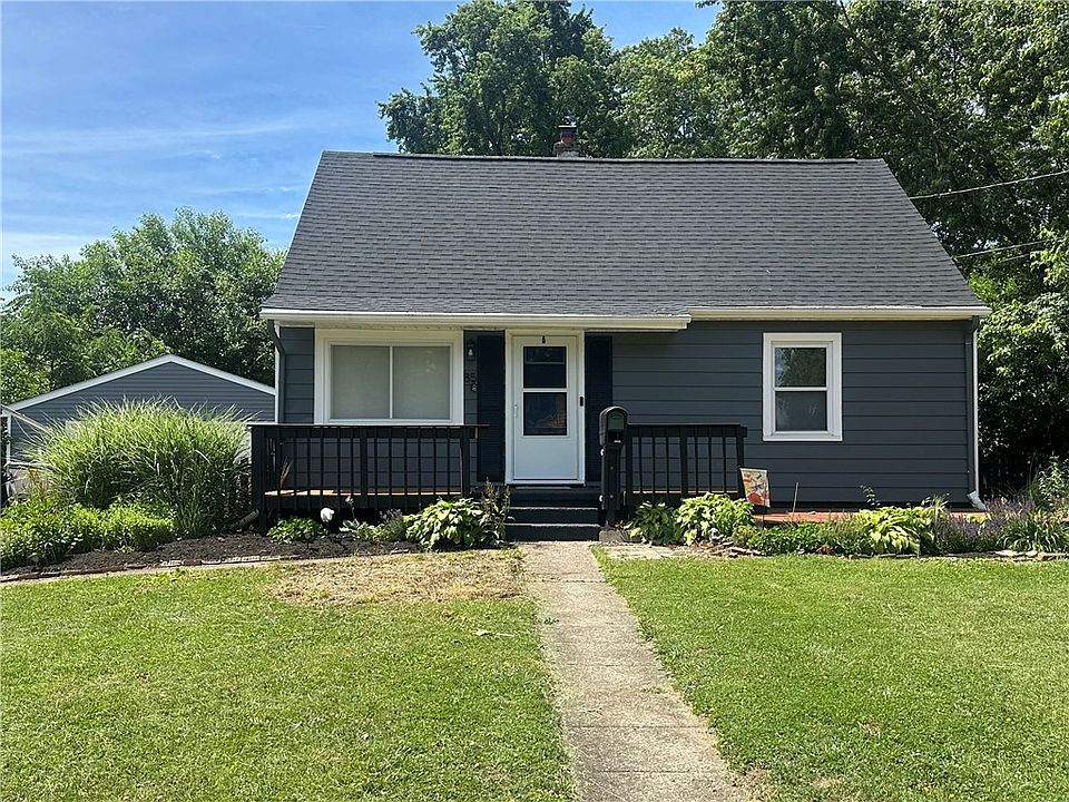 1st image of 85 Estelle Ave