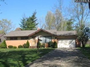 7074 Big Creek Pkwy, Middleburg Heights, OH 44130