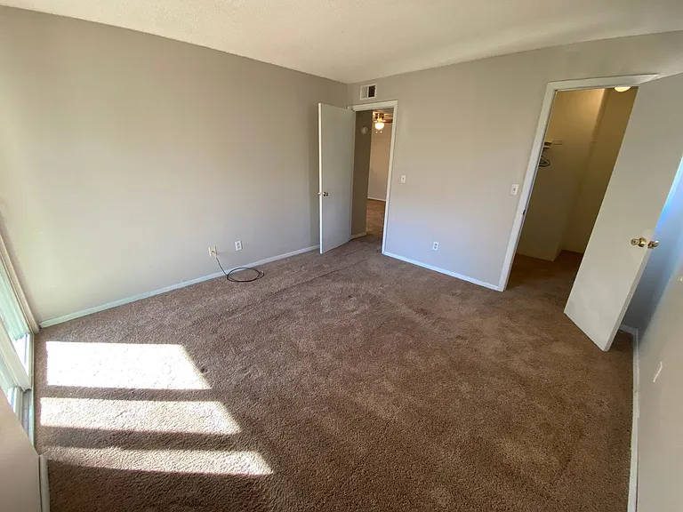 3412 S Eagle St #203 — Photo 10