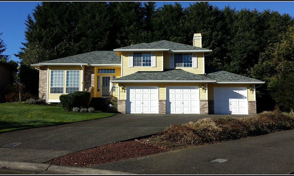 1st image of 20300 131st Pl SE