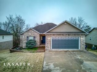 1214 Ridgeway Ave, Harrison, AR 72601