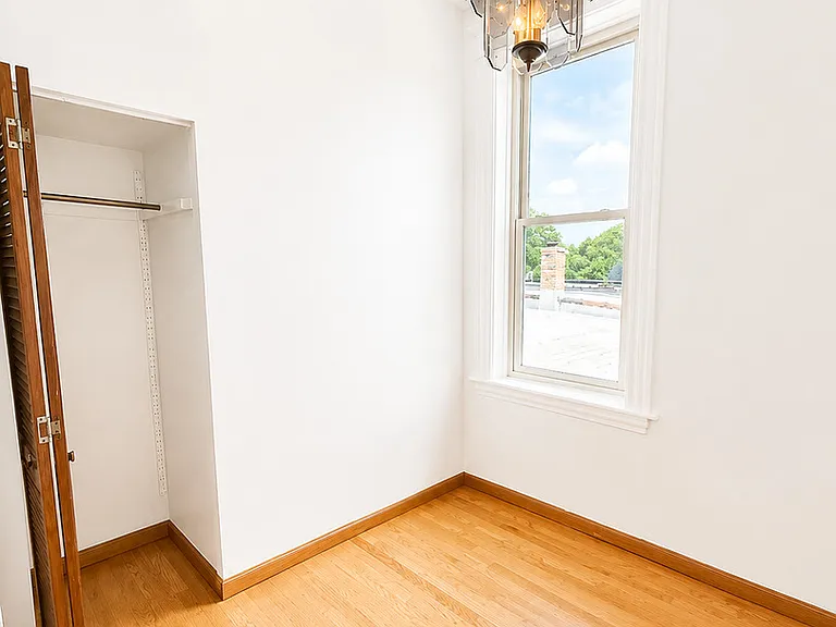 2621 W Crystal St #3 — Photo 10