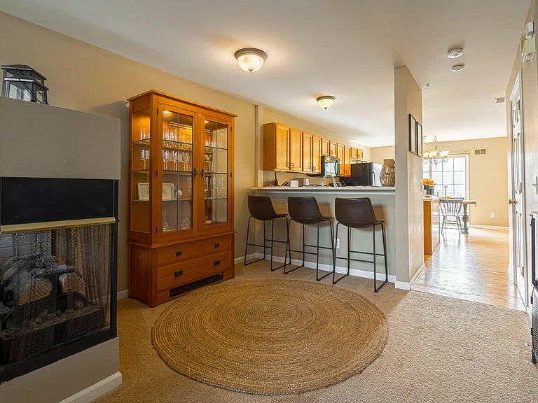 39477 Springwater Dr — Photo 12