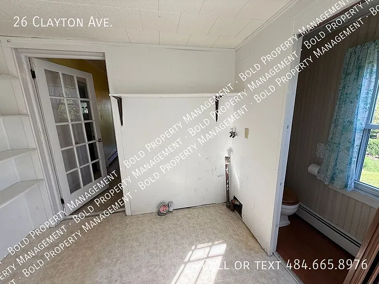 26 Clayton Ave — Photo 19