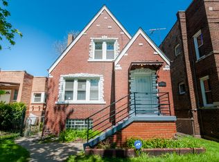 2658 E 92nd St, Chicago, IL 60617