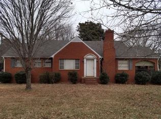 373 Harden St, Burlington, NC 27215
