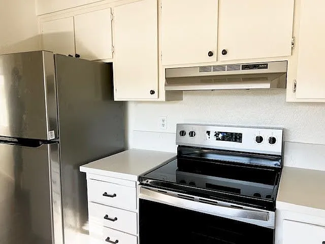 3341 Cimmarron Rd #H — Photo 1
