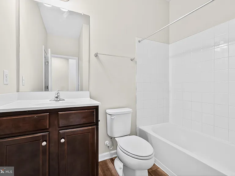 1017 Flester Ln — Photo 27