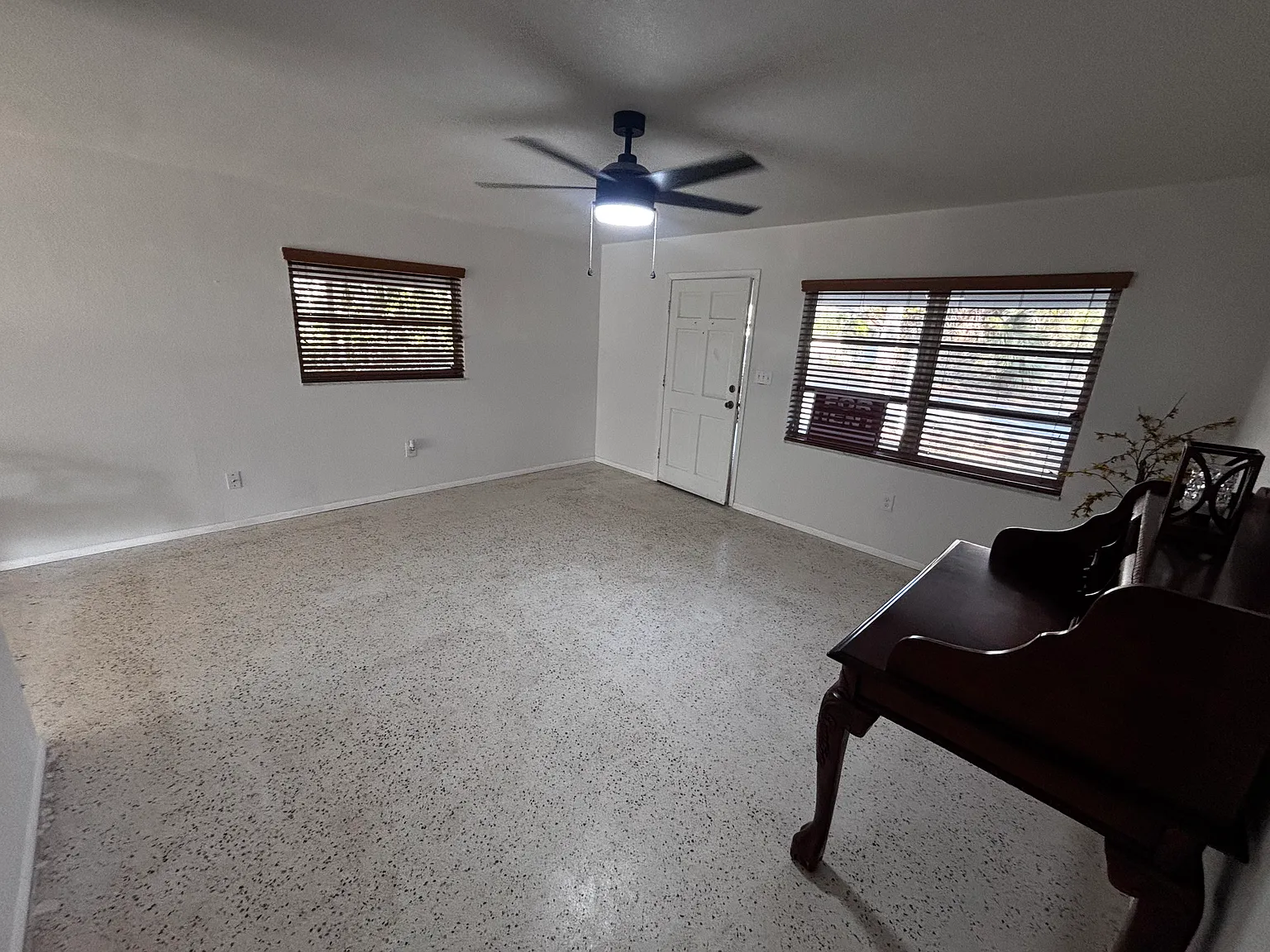 2 bed, 980 sqft, $1,950 — Photo 4