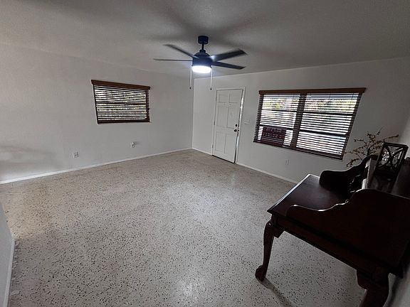 4th image of 6125 Beacon Point Dr