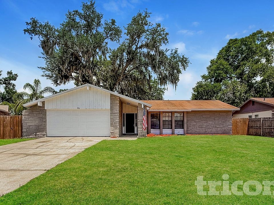 1st image of 816 Centerwood Ct