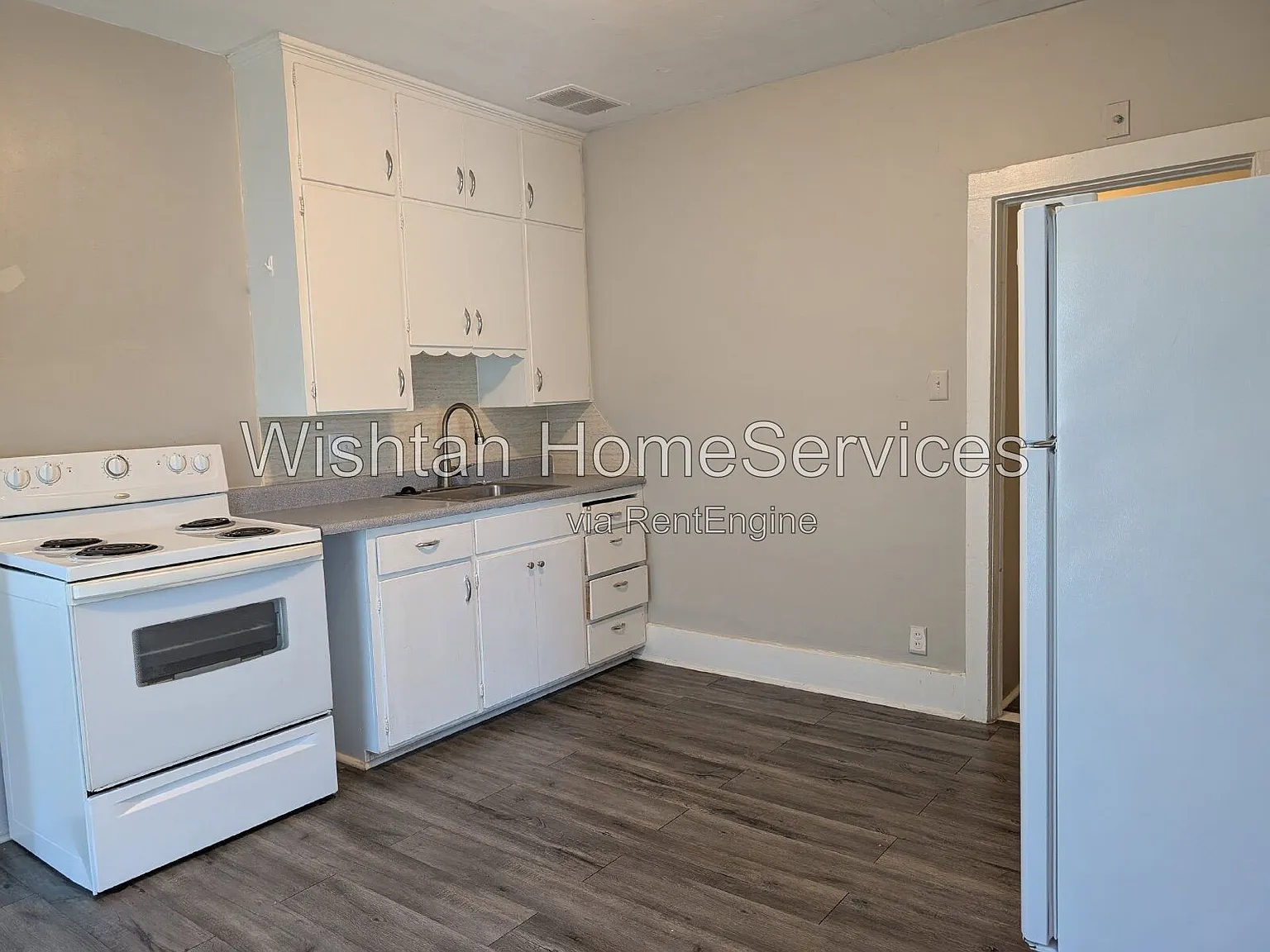 2 bed, 1.0 bath, $650 — Photo 1