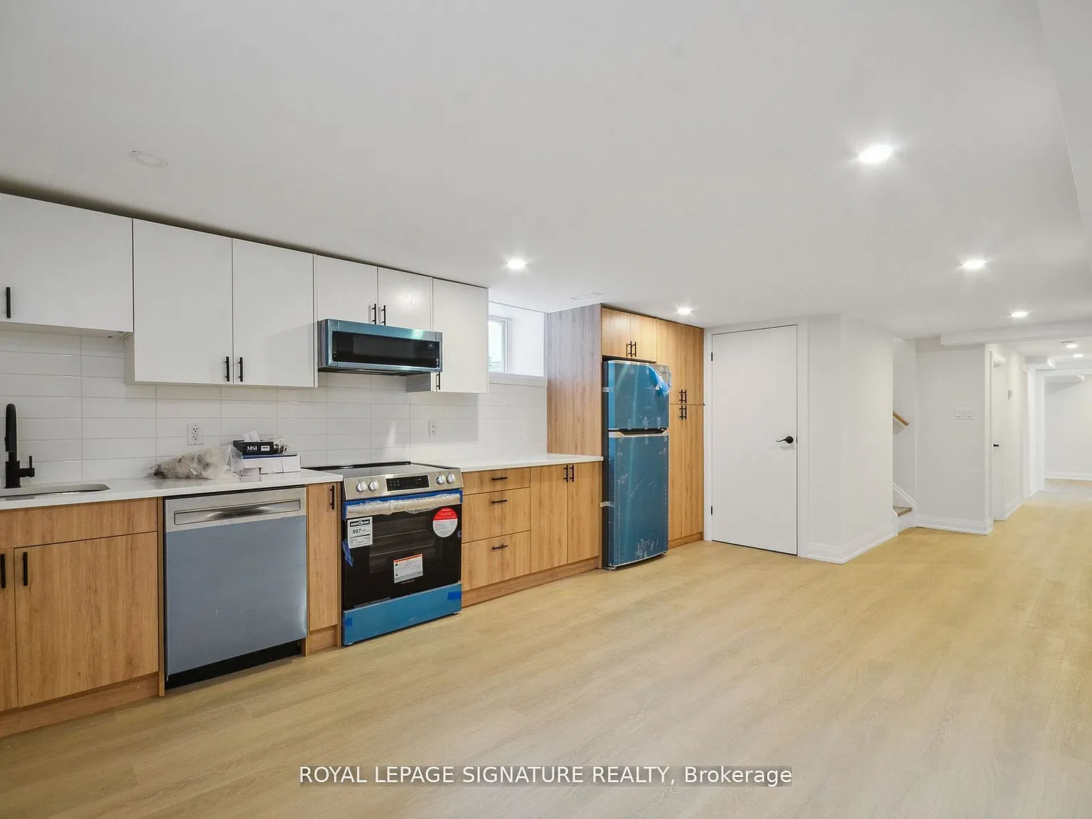 2 bed, $2,100 — Photo 3